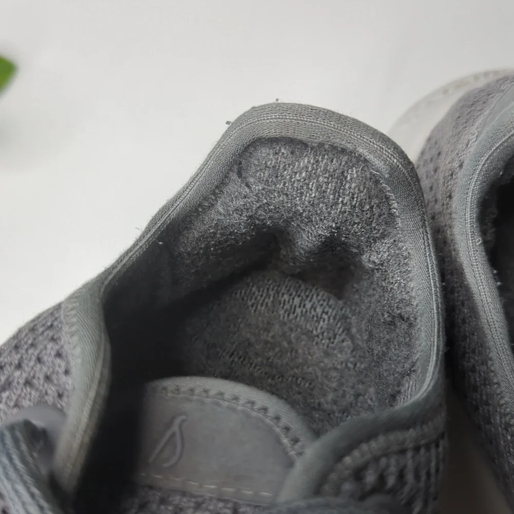 Allbird Trail Runners wool sneaker women's 6 gray